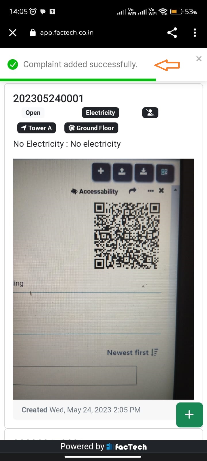 User scans qr code to raise concern or snag